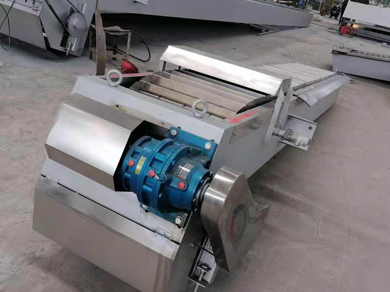 網(wǎng)板格柵機(jī)